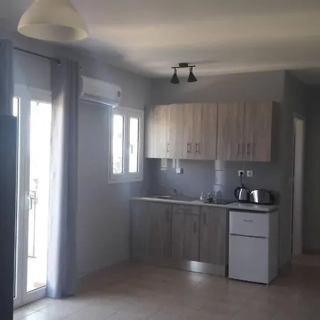 דירה Rodanthy Iii קאטליוס