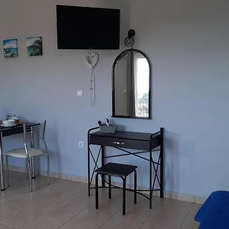 Apartament Rodanthy Iii Kateleios
